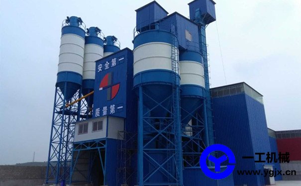 山東葫蘆島厚陽(yáng)大型干混砂漿生產(chǎn)線(xiàn)