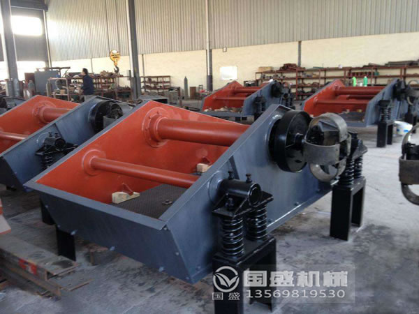 礦用振動(dòng)篩選機(jī) 礦用振動(dòng)篩選機(jī)